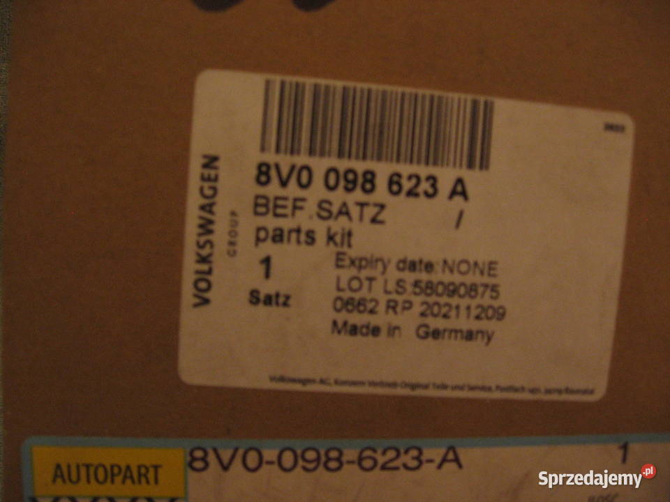 8V0098623A AUDI A3 8V Zestaw mocujący zderzak sprzedam