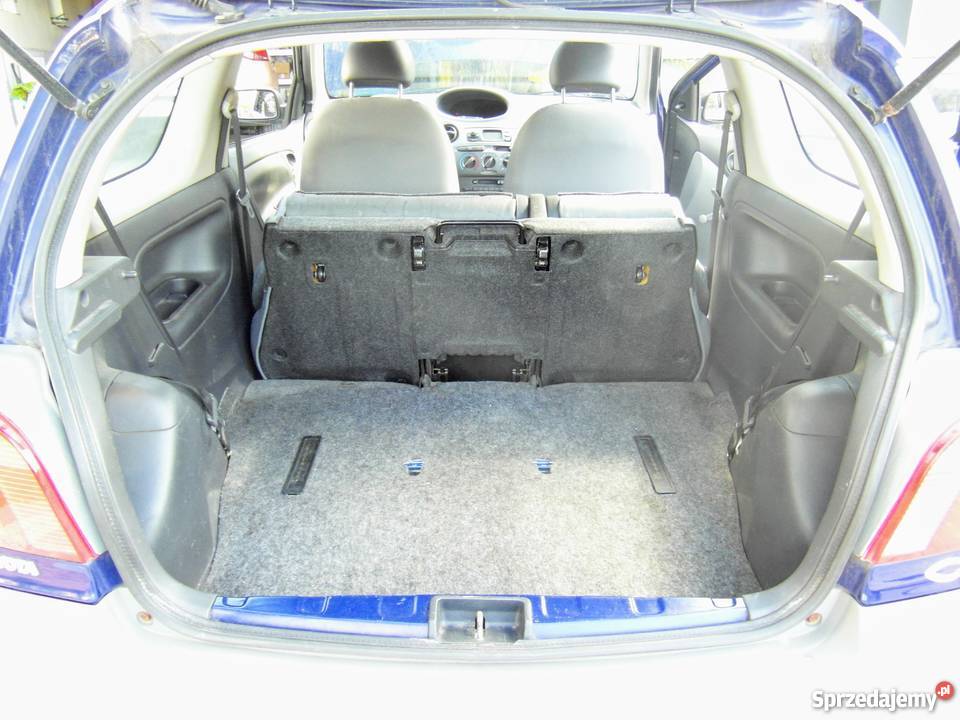Toyota Yaris 10 wersja 3drzwiowa manualna Brzoskwinia
