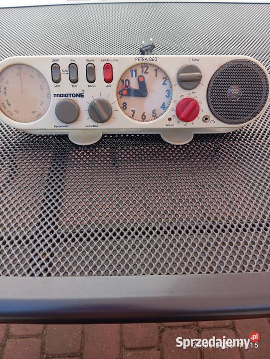 Radio budzik Niemiecki Ciekoty