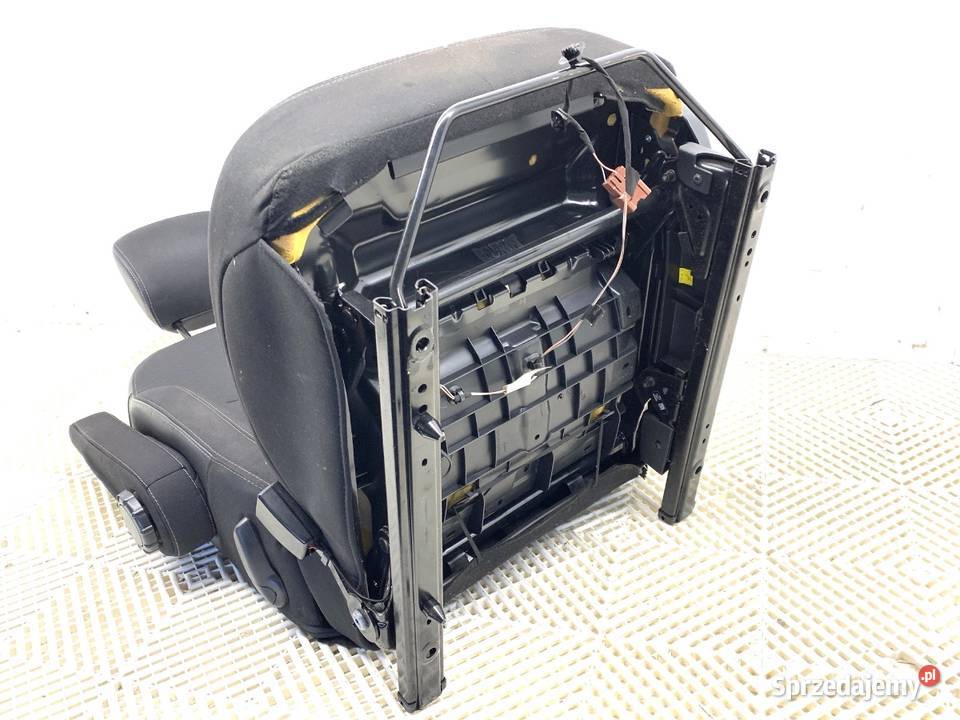 FOTEL LEWY PRZÓD OPEL VIVARO B Bus 1419 Wyposażenie wnętrza
