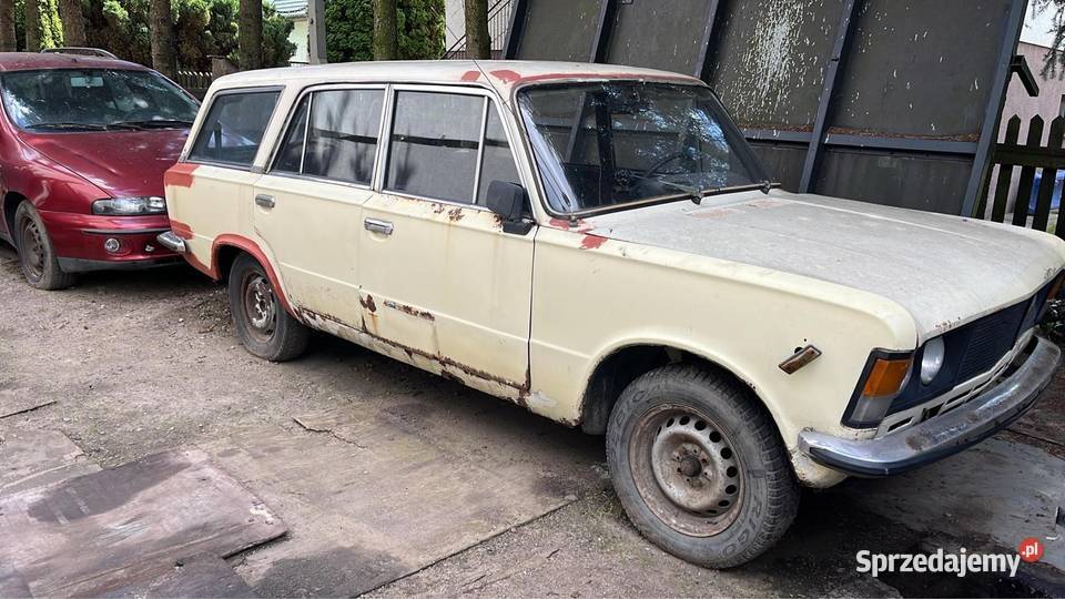 Fiat 125p FSO 1500 kombi nie karetka cywil 86r kupiony w polskim salonie mazowieckie Płock