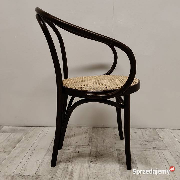 krzesło gięte Fameg model B09 siedzisko rattan łódzkie Radomsko