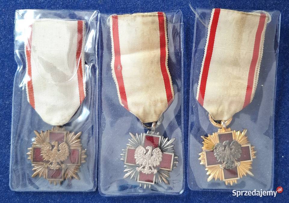 Zestaw Odznaczeń I Polski Czerwony Krzyż Gliwice
