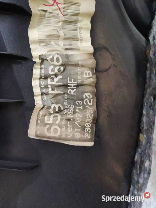 TAPICERKA BOCZEK LEWY PRAWY PRZÓD KPL E18