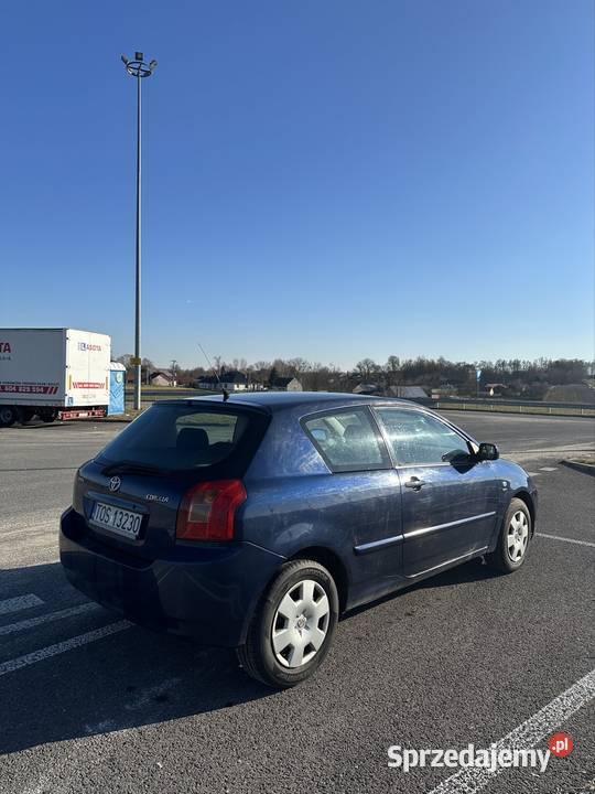 Toyota Corolla E12 14 VVTi nieuszkodzony Ostrowiec Świętokrzyski