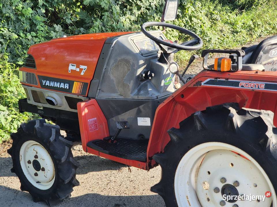 Traktorek traktor YANMAR F7D 16 44 Skrzynia biegów Manualna Małuszyn