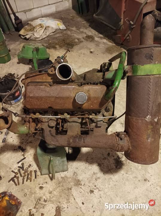 Silnik John Deere 3 cylindry blok głowica pompa Chełm
