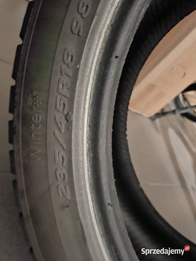 Opony zimowe 2 235 45 R18 98V 65mm