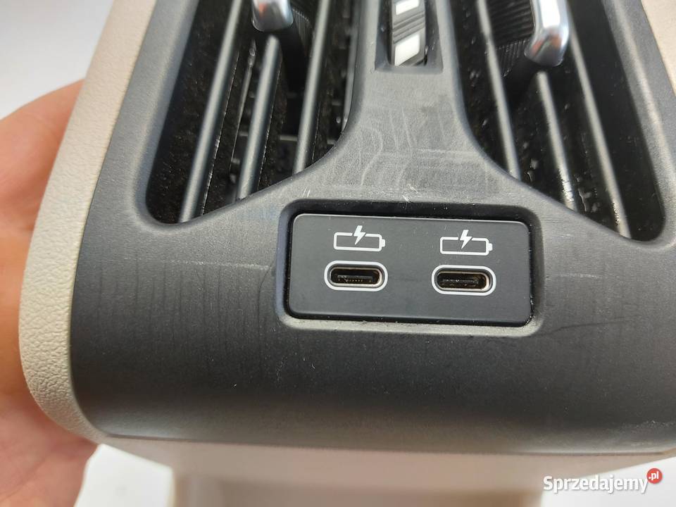 BMW iX1 X1 U11 Kratka nawiewu tunel tył USB osobowe Kratki nawiewu dolnośląskie sprzedam