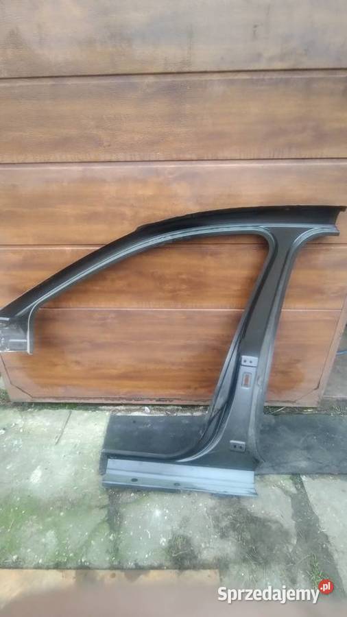 SEAT LEON IV 4 5FE PRÓG SŁUPEK PRAWE POSZYCIE osobowe Budy