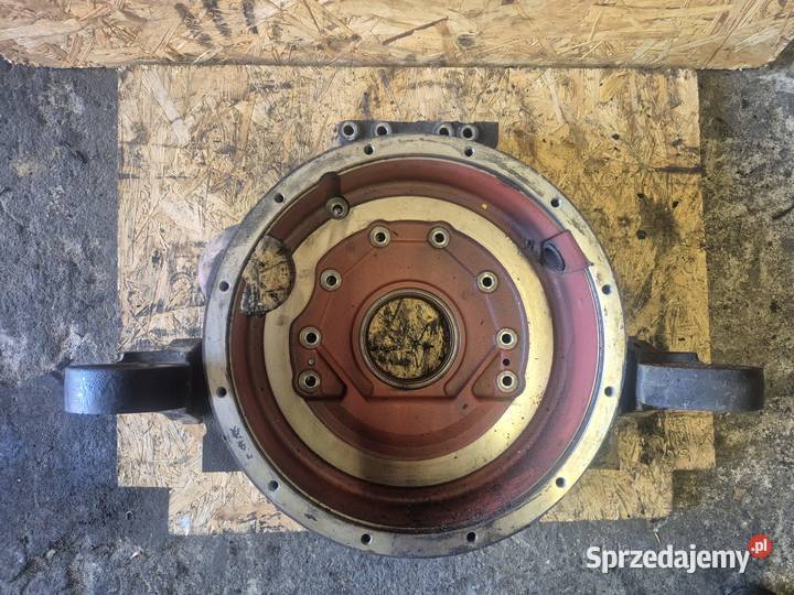 Pokrywa koła zamachowego KOMATSU PC80 Tychy