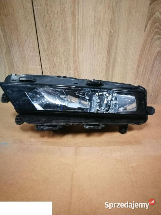 Skoda octavia 2018 lift Halogen przód lewy części blacharskie