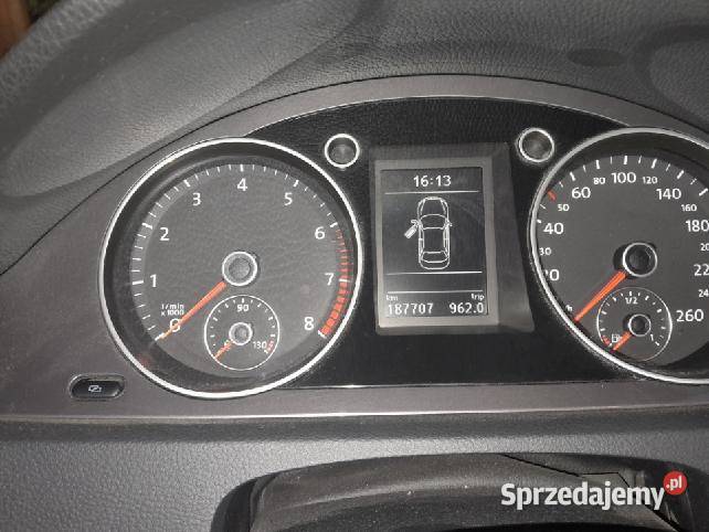 Volkswagen Passat B6 16 benzyna radio Brzozów