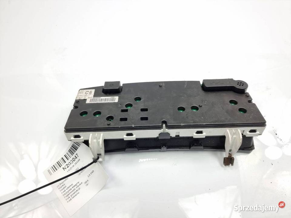 LICZNIK ZEGAR TOYOTA COROLLA E12 8380002C60 osobowe Lipno