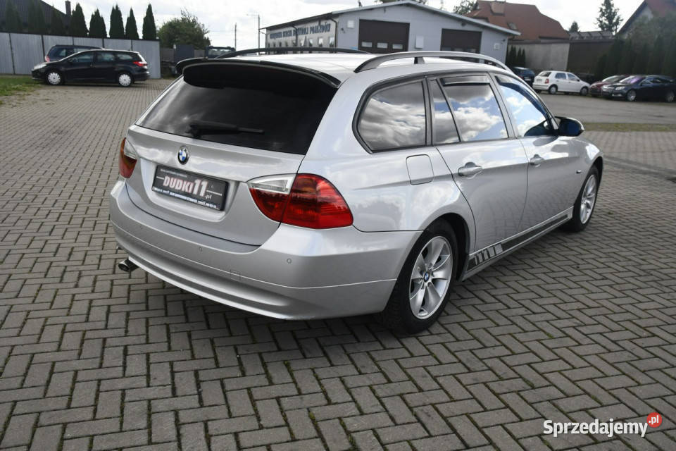 BMW 320 20benz DUDKI11 PodgFotklimatr 2 isofix Kutno