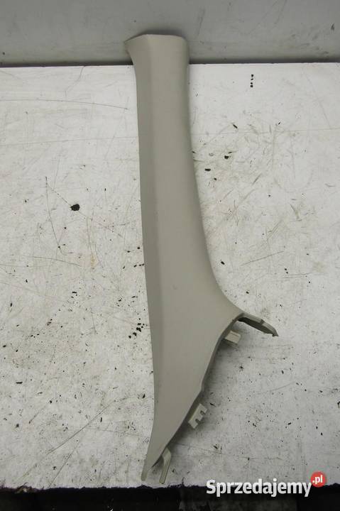 OSŁONA POSZYCIE SŁUPKA PRAWE MITSUBISHI