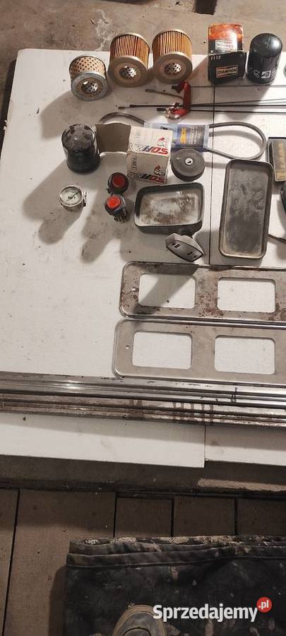 Sprzedam części widoczne na zdjęciach