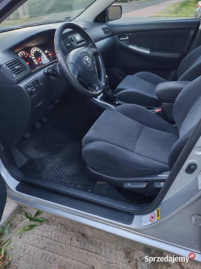 Toyota Corolla 16 benzyna zadbananiezniszczona Szpetal Górny