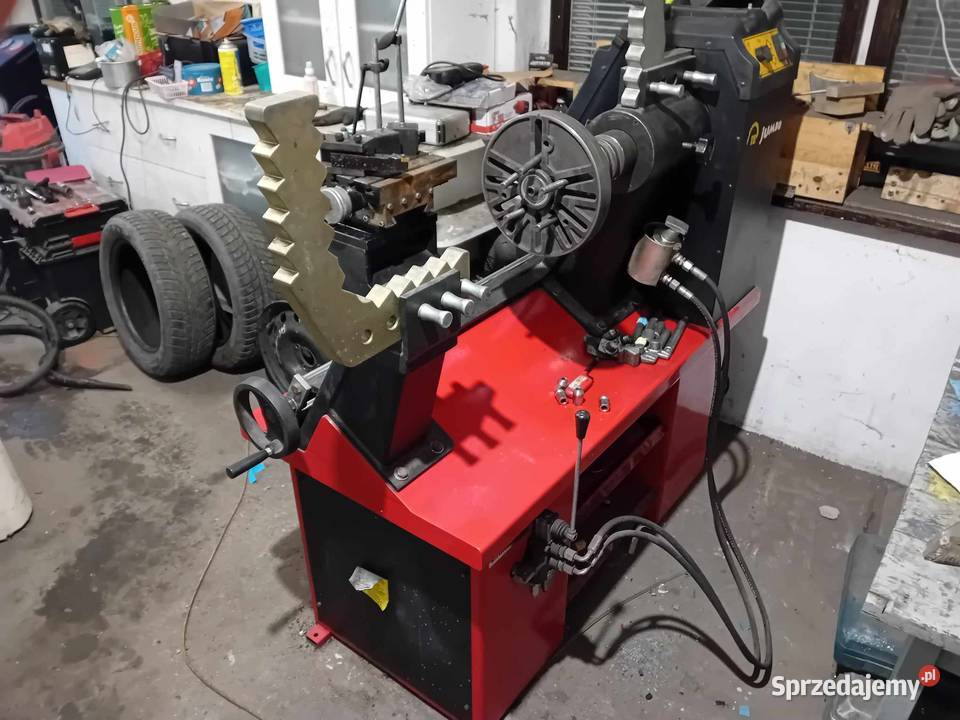 Prostowarka do felg z tokarką Ateq na 400v 230v Kutno