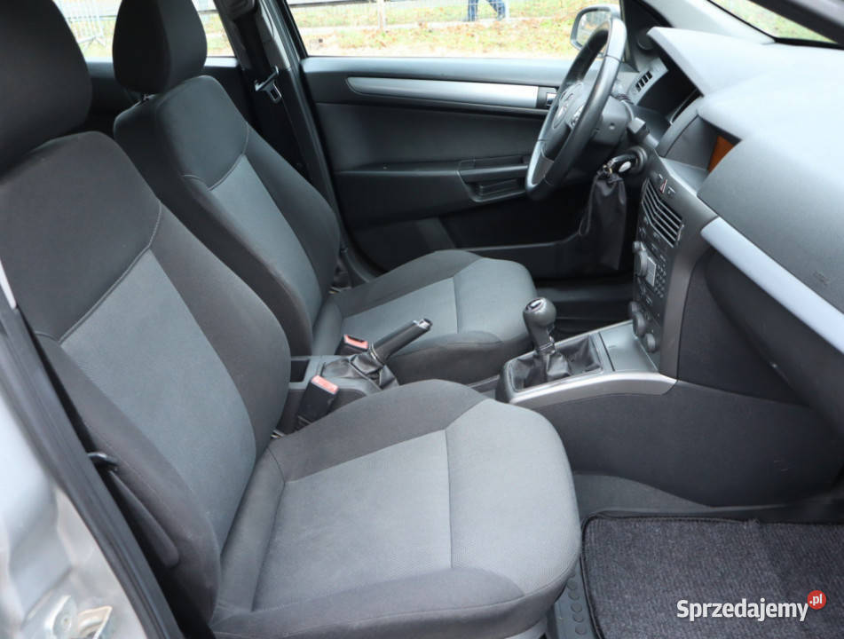 Opel Astra 16 16V Rok produkcji 2006 Piaseczno