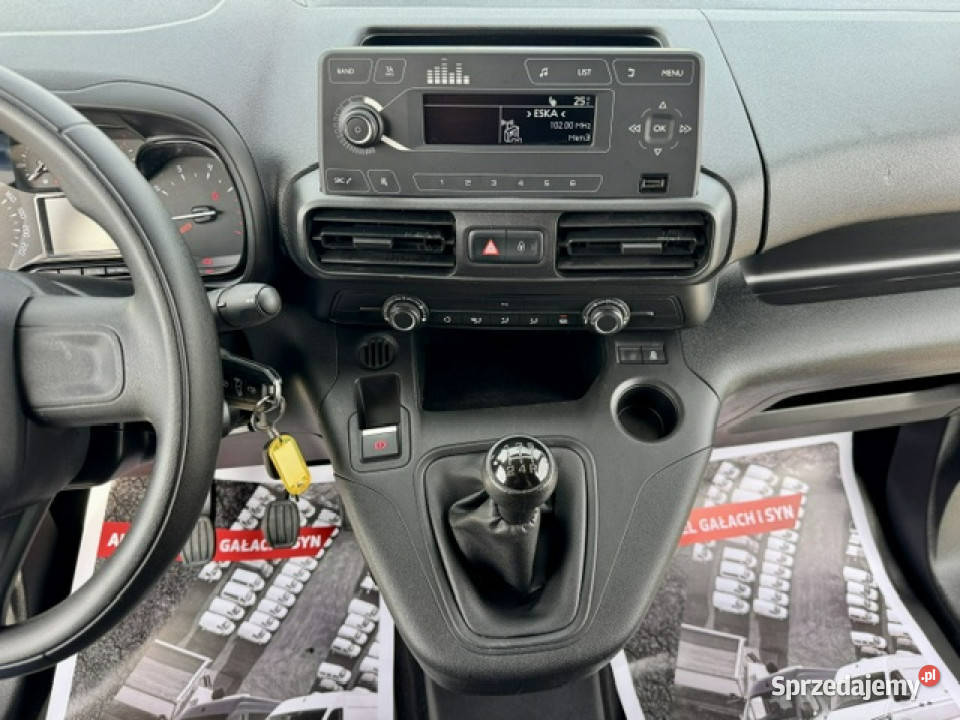 Toyota Proace City SALON CHŁODNIA MROŻNIA 20stC nieuszkodzony Leszno