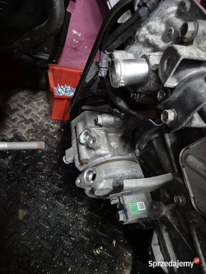 SUZUKI SCROSS SX4 SPRĘŻARKA KLIMATYZACJI 2024 Kompresory klimatyzacji Pionki