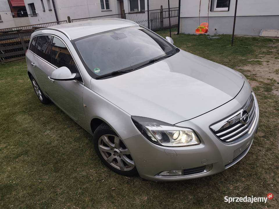 Opel Insignia 28 V6 260 4X4 Rok produkcji 2009 Poznań