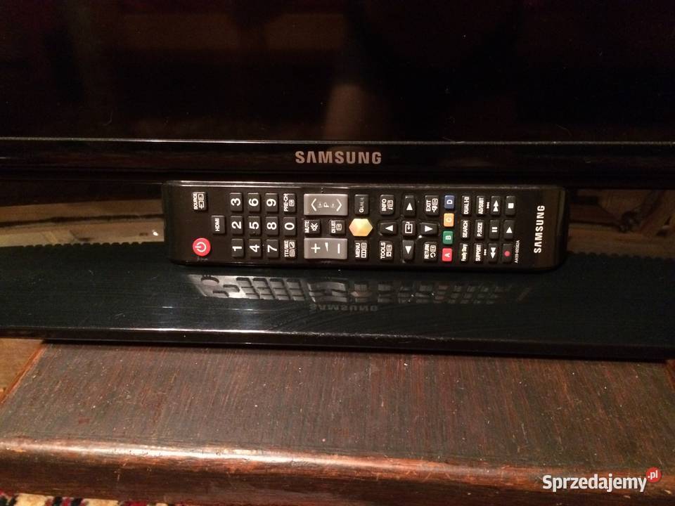 Telewizor LCD SAMSUNG Smart z pilotem mazowieckie sprzedam