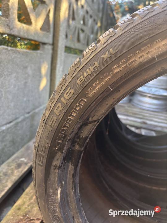 Opony Nokian 19545R16 zima kpl zima