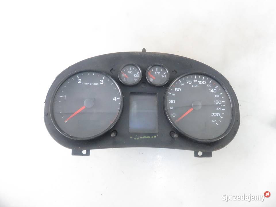 LICZNIK AUDI A2 14 TDI AMF 8Z0920900 Liczniki i zegary