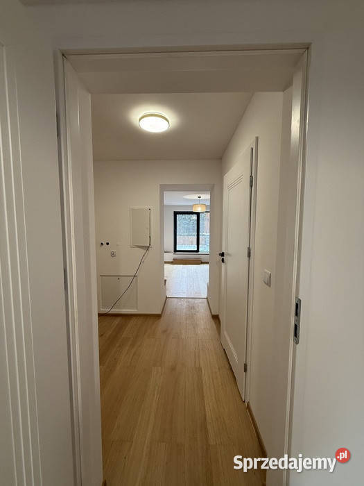 Wykończone mieszkanie z ogródkiem 42m2 2 piętra