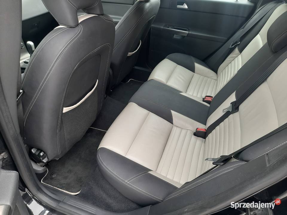 Volvo V50 16D 115 wersja Rdesign 2011r zadbany 1560cm3