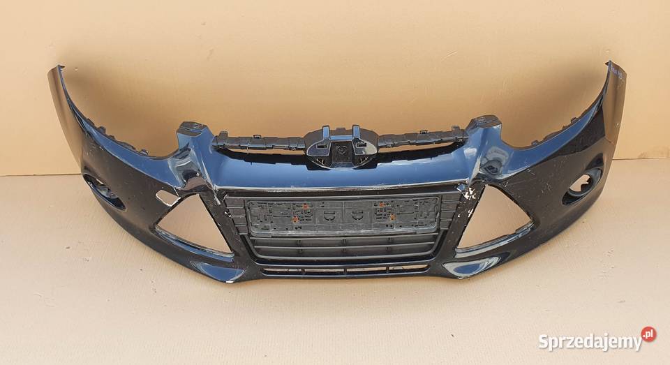 FORD FOCUS MK3 ZDERZAK PRZÓD