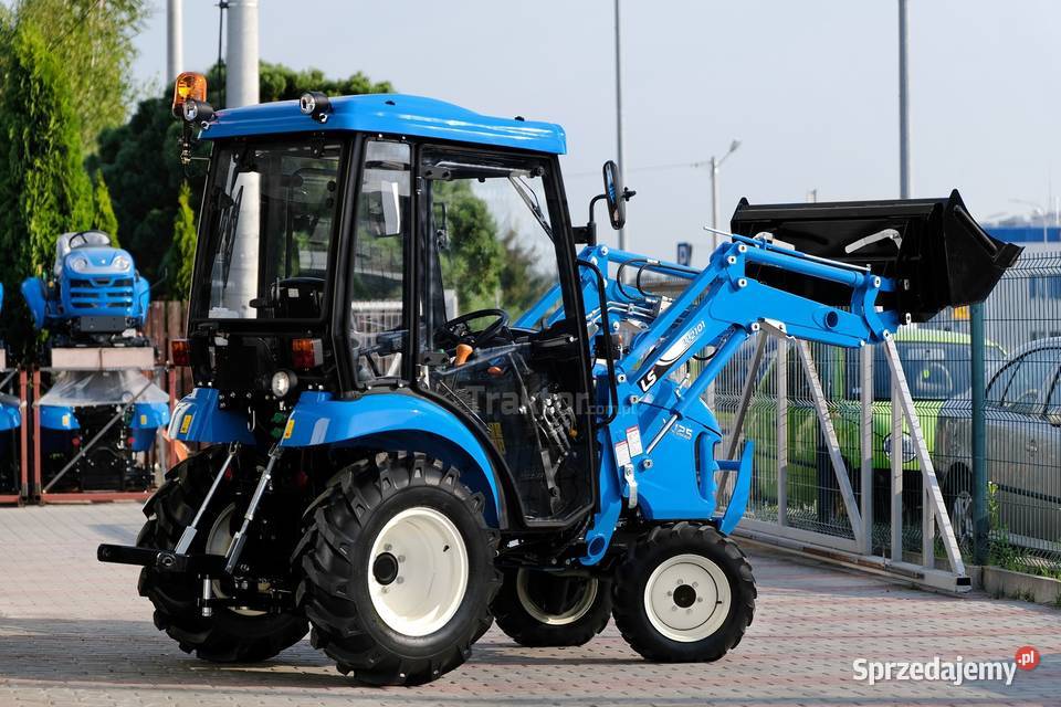LS Tractor XJ25 MEC 4x4 244 CAB ładowacz czołowy Tajęcina
