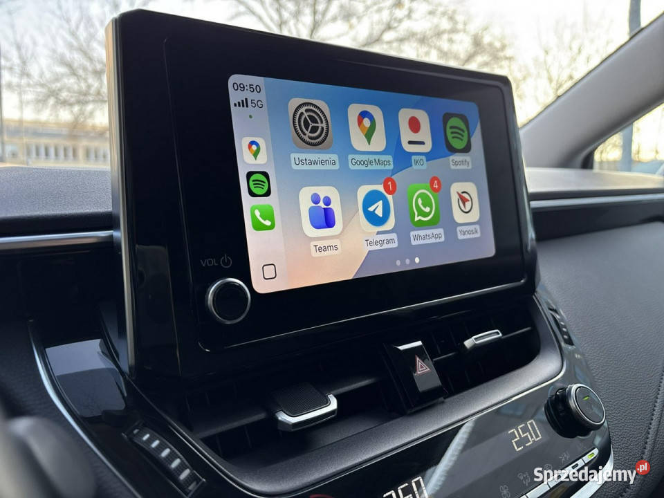 Toyota Corolla 18 HSD 122 COMFORT STYLE TECH automatyczna Warszawa