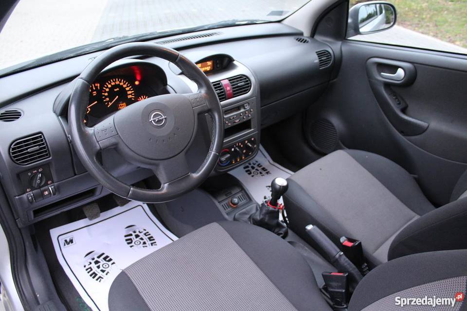 Opel Corsa C LIFT 12BENZ 6L100 klimatyzacja wielkopolskie