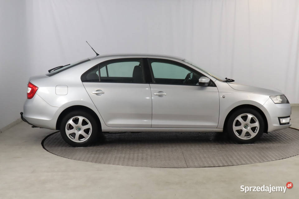 Skoda Rapid 12 TSI benzyna śląskie Zabrze