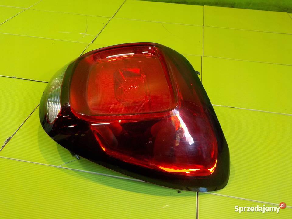 CITROEN C1 II 16r HB 5D lampa prawa tyl mazowieckie