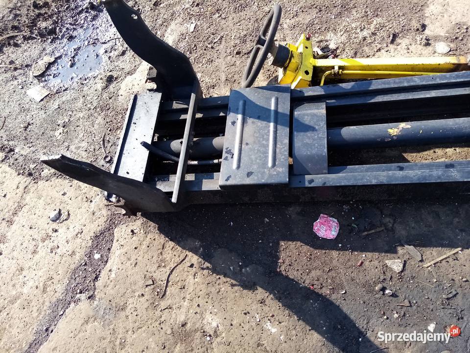 Maszt rak Józefów nad Wisłą