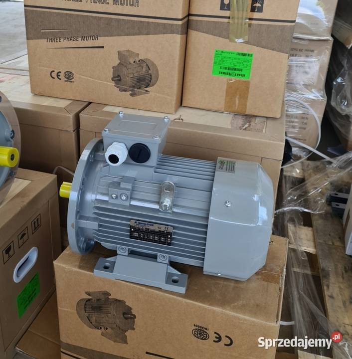 SILNIK ELEKTRYCZNY trójfazowy 4kW B35 2800obr 3F Radziszów sprzedam