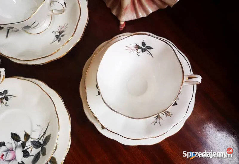 Filiżanka z talerzykiem Royal Albert Queens pomorskie