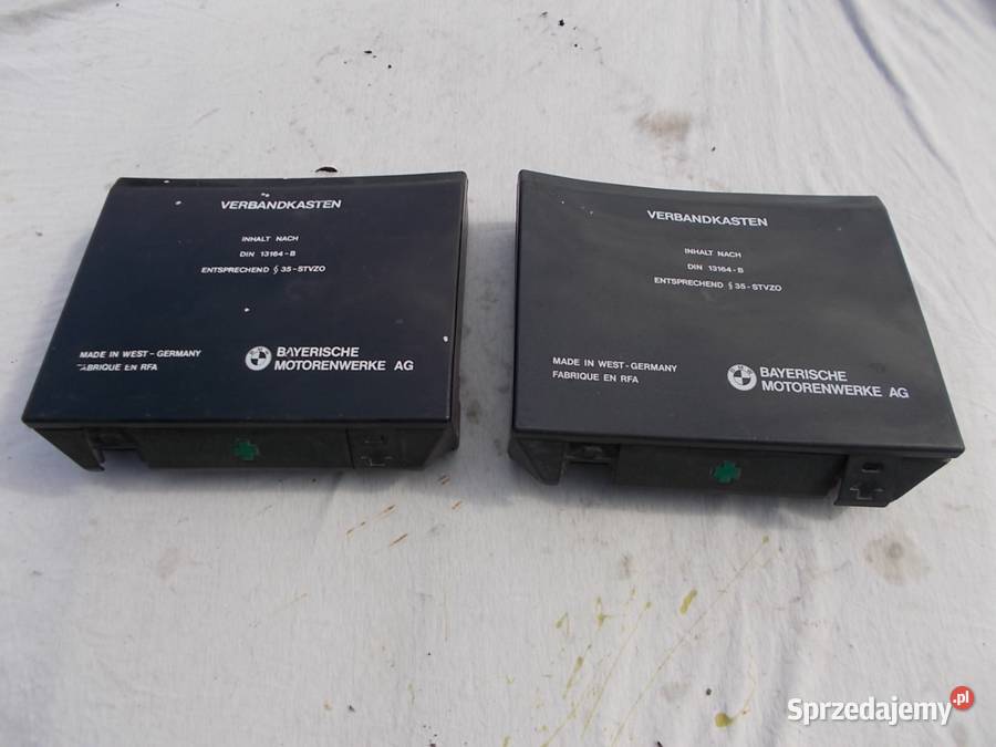 Apteczka BMW 5 E34