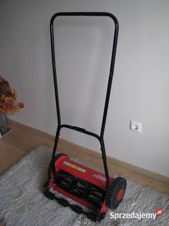 Kosiarka ręczna wrzecionowa Hecht sprzedam