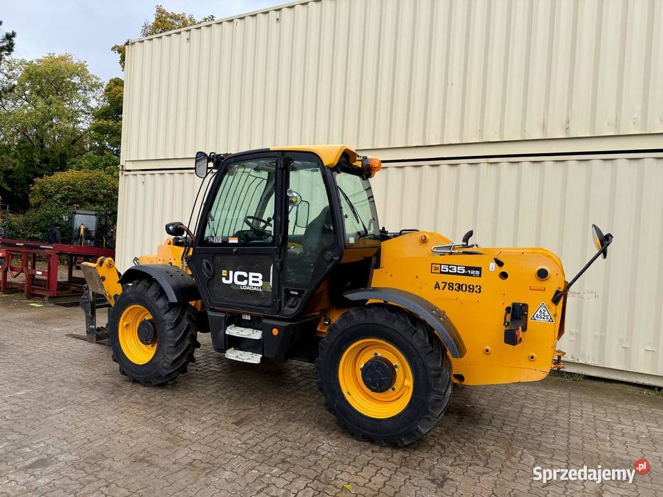 Wynajem ładowarki teleskopowej JCB 535V125