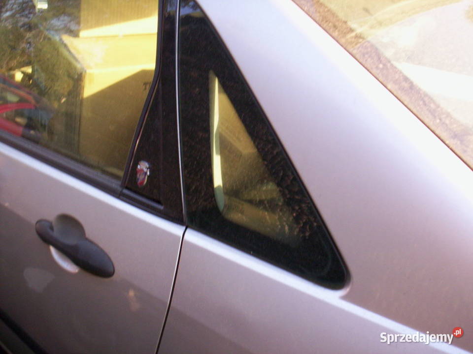 FORD FOCUS MK1 Szyba Tył Karoseryjna LEWA SEDAN sprzedam