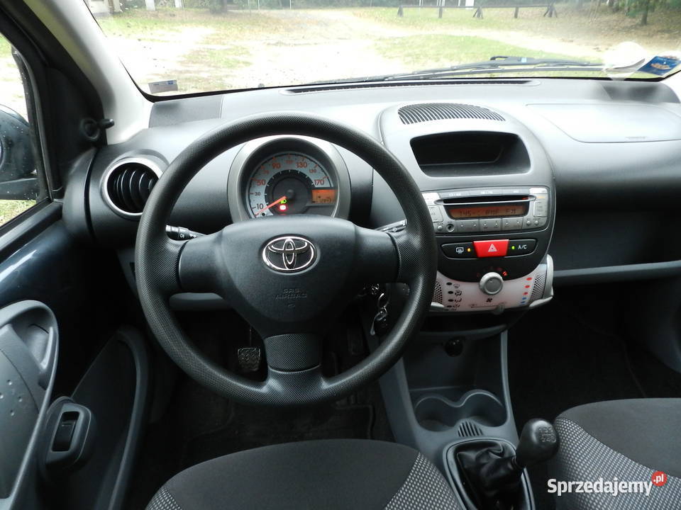 Toyota Aygo I mała tania niezawodna 5drzwi KLIMA elektryczne szyby Puszczykowo