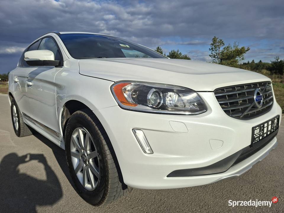 VOLVO XC60 30T 306 KONI OPŁATY biały Tomaszów Lubelski