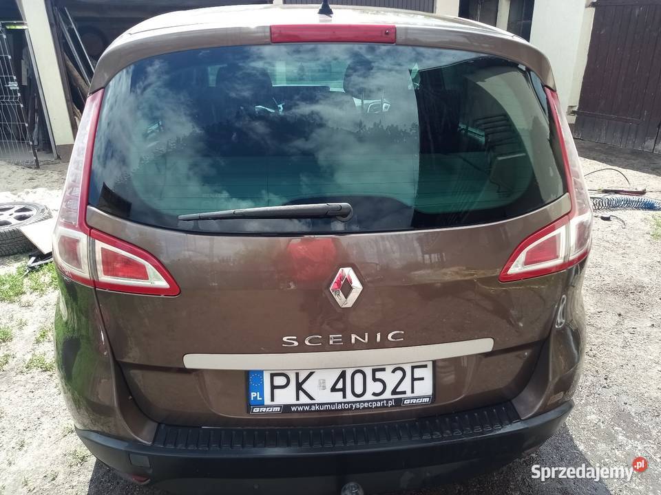 Renault scenik Rok produkcji 2009