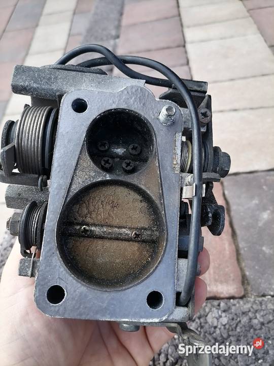 Przepustnica audi 80 20 16v Przepustnice Części samochodowe Łatanice