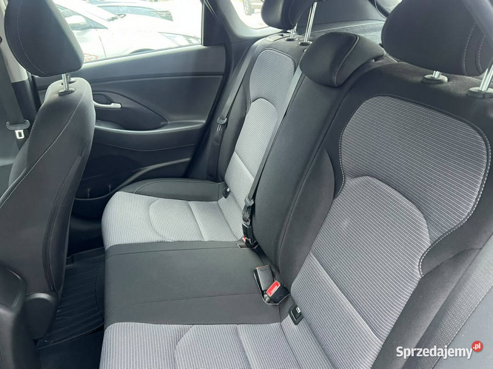 Hyundai i30 15 DPI 110 Modern Czujniki nieuszkodzony Piotrków Trybunalski